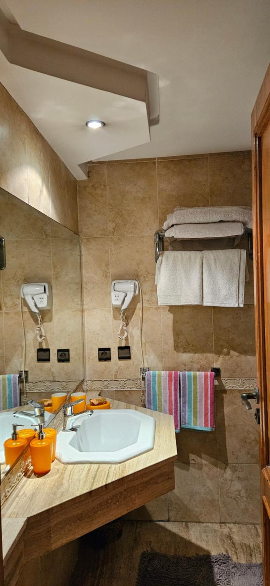 Joum Book Appartement Tous Conforts Maarif カサブランカ エクステリア 写真